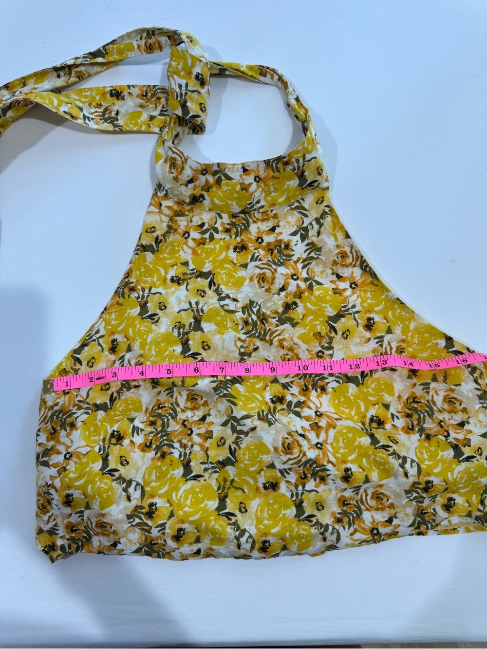 REVOLVE Something Navy Floral Halter Top in Cream Multi Size Medium - Picture 6 of 9